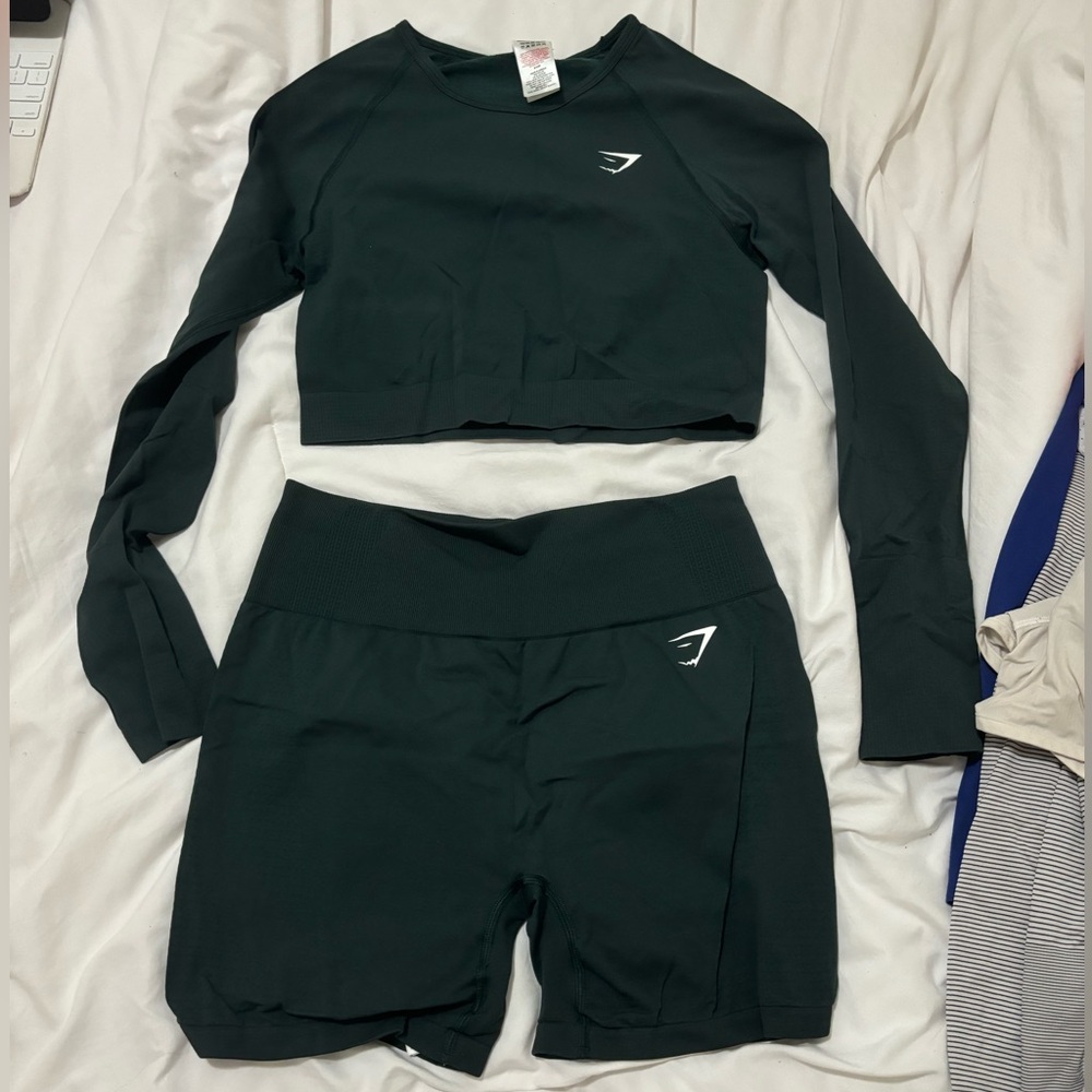 Gym Shark Set